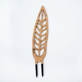 Wood trellis shaped like leaf 